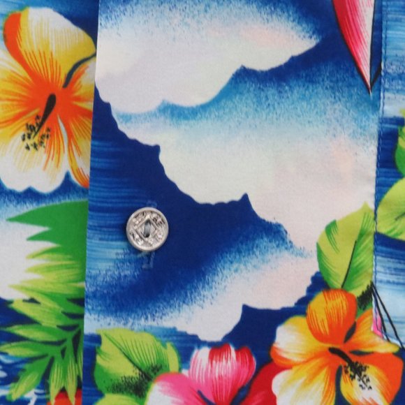 Vintage Hawaiian Shirt - Cloud and Sailboat floral Graphic - Men's XL - Picture 3 of 10